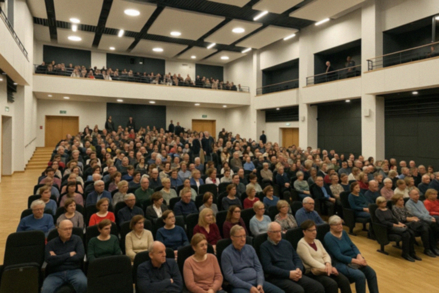 Stand-up Tomasza Karolaka w Oławie – „50 i co?”